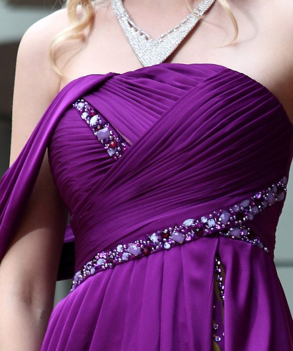 Off the Shoulder Oscar Award Dresses #30568